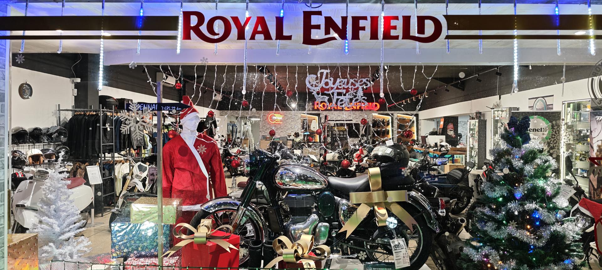 VITRINE DE NOEL 2025