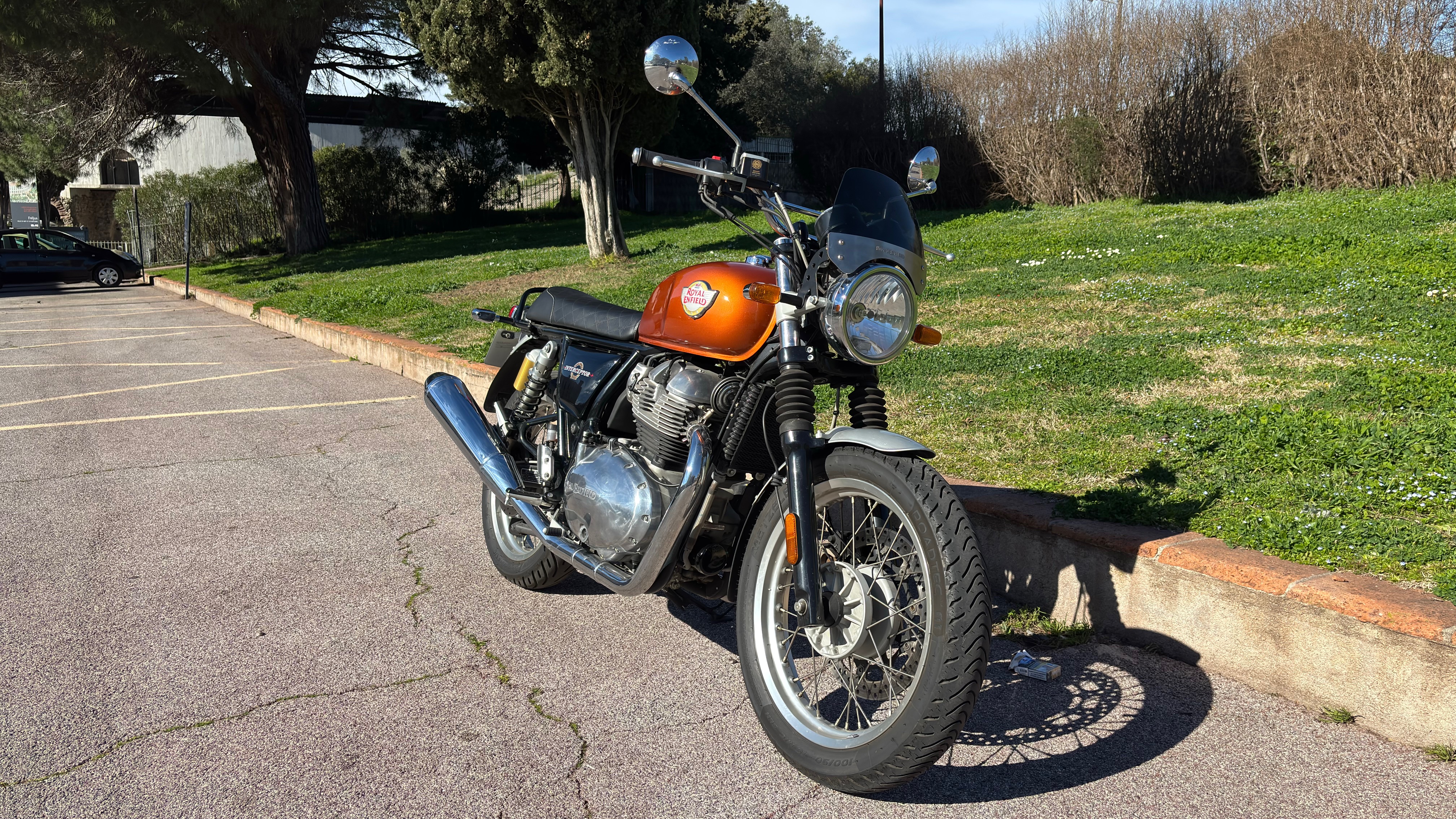 INTERCEPTOR 650
